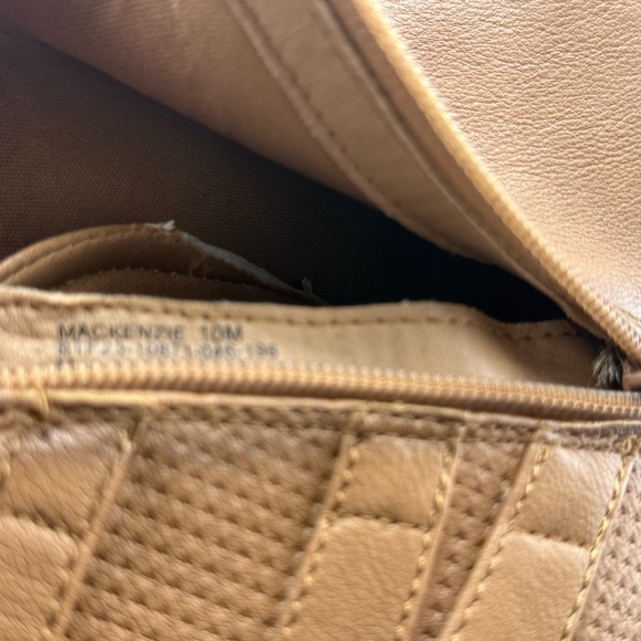 BareTraps Tan Ankle Booties Comfortable Stylish Design - Picture 7 of 7